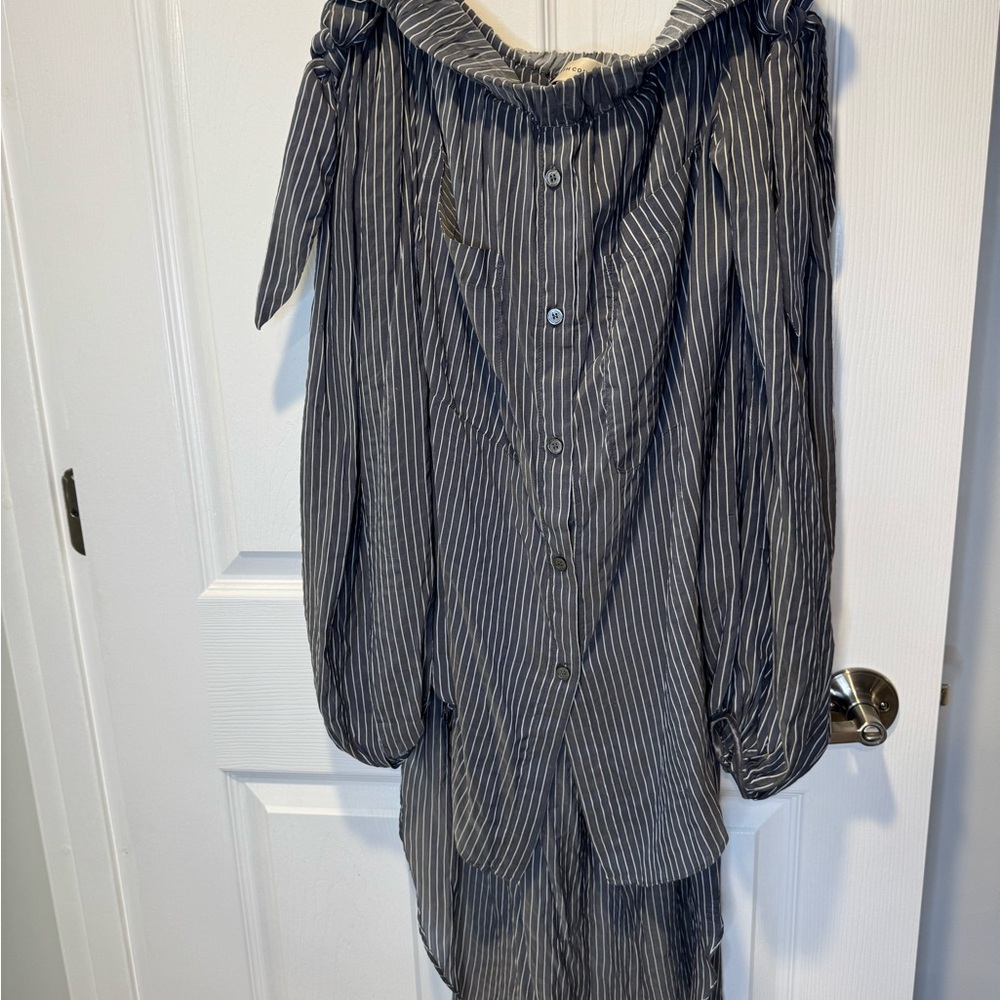 Striped Off-Shoulder Blouse